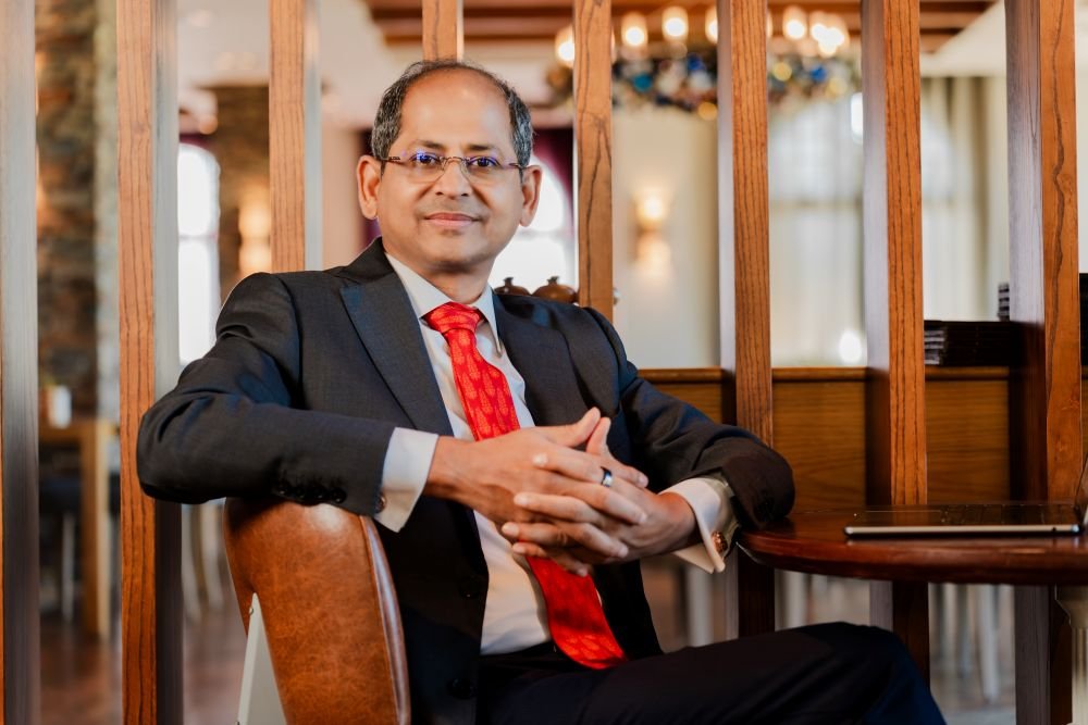 The Smart Leadership Lessons Dubai’s Business Community Needs Now!