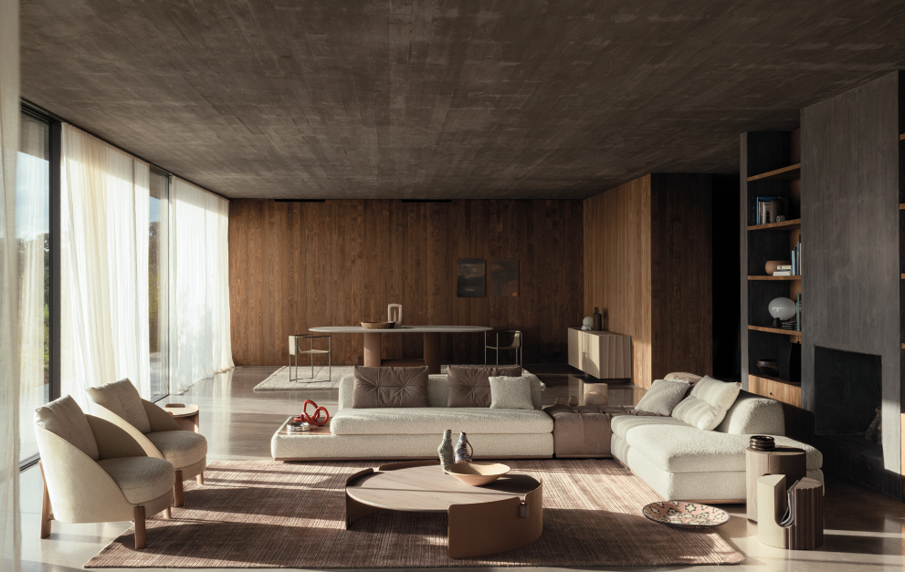 Cierre Lip sideboard Italian furniture Dubai Western Furniture UAE marble sculptural detail