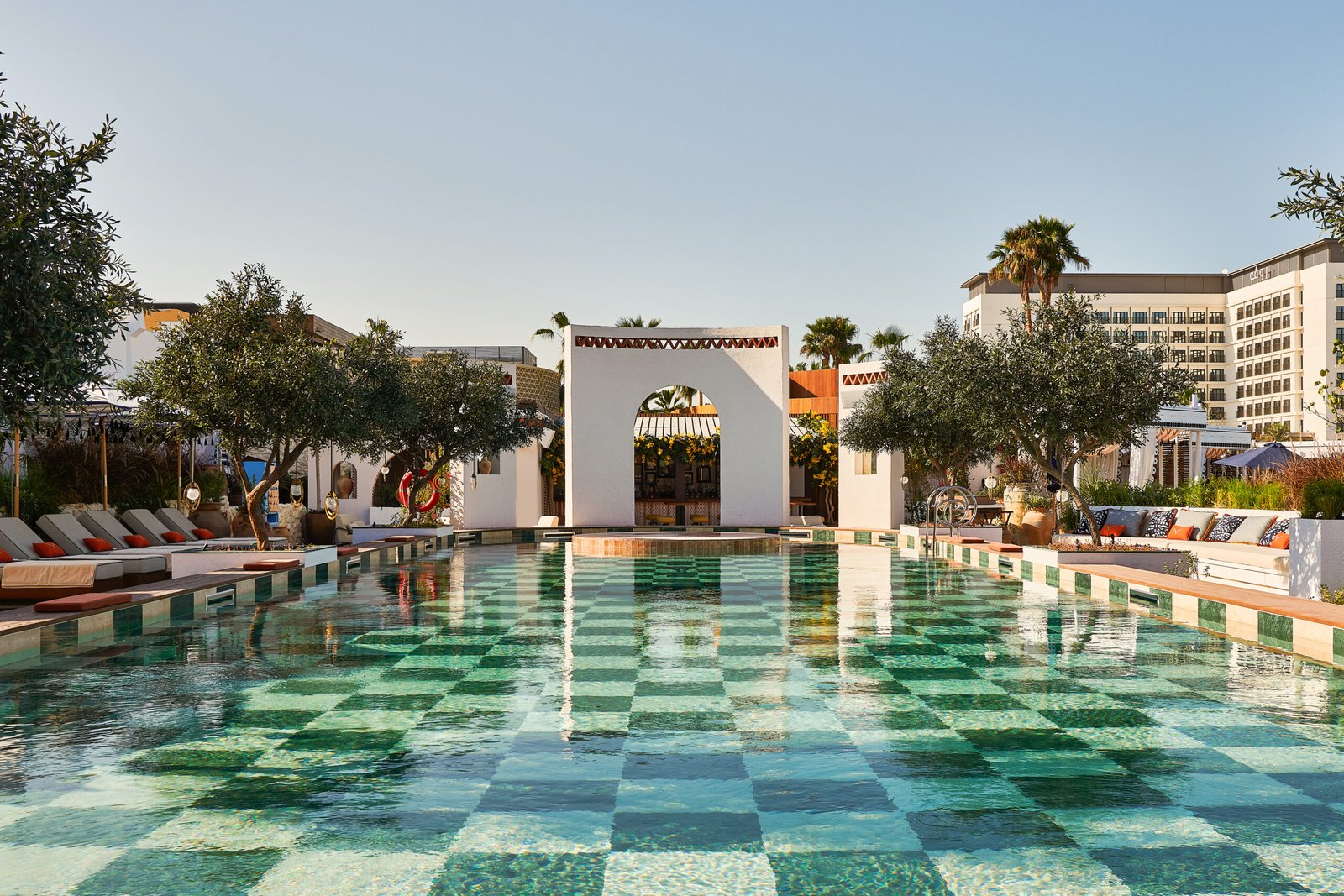 Luxury poolside setting at Sirene Beach Dubai at J1 Beach.