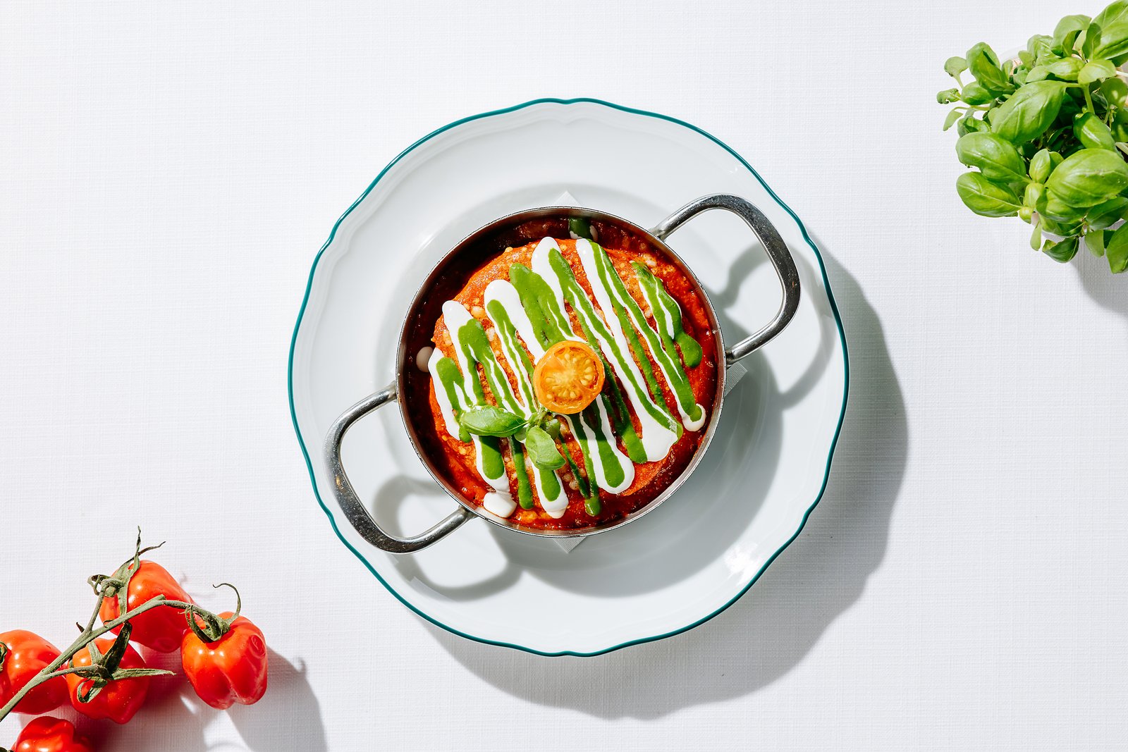 Indulge in an Exclusive Three Course Italian Feast at Chic Nonna Tonight!